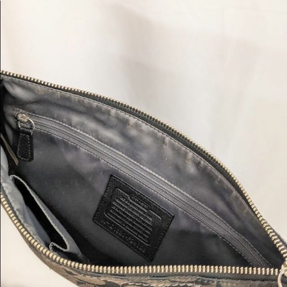 Black Coach Shoulder Bag - Picture 4 of 4